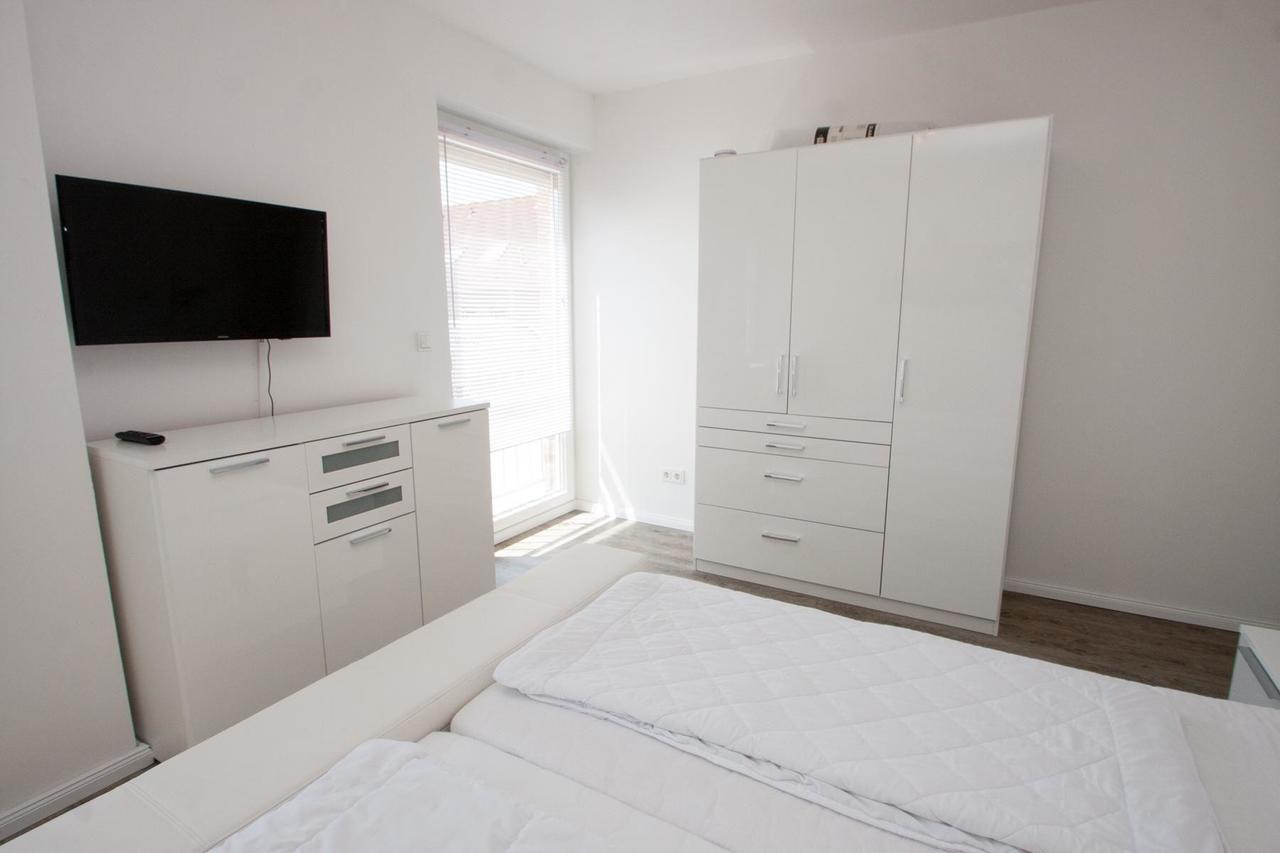 50230... Apartment คาโรลิเนนซีล ภายนอก รูปภาพ