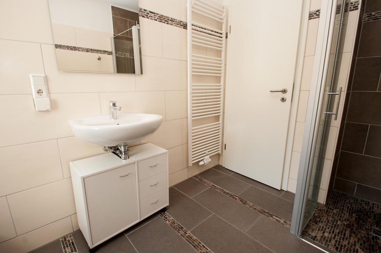 50230... Apartment คาโรลิเนนซีล ภายนอก รูปภาพ