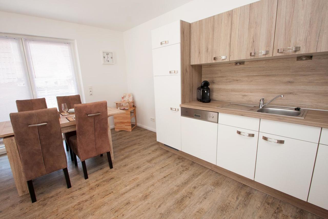 50230... Apartment คาโรลิเนนซีล ภายนอก รูปภาพ